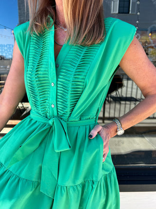 Entro | Field of Dreams Kelly Green Midi