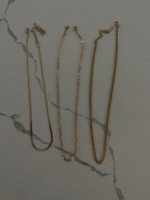 CHANSUTTPEARLS | Dainty Chain Necklaces (3 Option) Paperclip