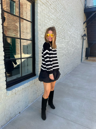 Sadie & Sage | Aki Turtle Neck Striped Sweater Black Ivory