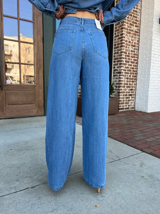 Z Supply | Mia Loose Wide Leg Denim Pant Worn Indigo