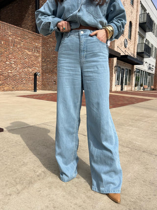 Z Supply | Mia Loose Wide Leg Denim Pant Light Vintage Indigo