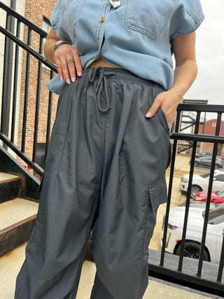 Sadie & Sage| Vita Elastic Waist Cargo Pants